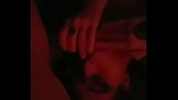 play Fellation deepthroat sexy avec éjaculation