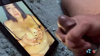 Играть Трибьют для дрочки и спермы для Thicklatina42014, она же Stoney Starr, раунд 2