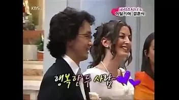 play Amwf cristina confalonieri italian girl "sunt interracial căsătorit cu un bărbat sud-coreean în milan, italia. în italia, invităm prieteni apropiați și familia. vorbim încet și mâncăm. soțul meu a cântat o serenada pentru mine. inima îmi bătea repede .&qu