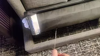 Play Hotel piss: a compilation of mattress peeing