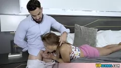 play Boquete áspero e estilo cachorrinho de Petite Teenager Snowflake