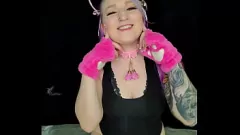 Play Teen Temptress Stretches Tight Pussy with Huge Bad Dragon Dildo