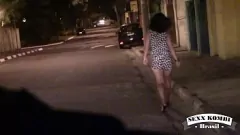 播放 纳蒂·罗查 (Naty Rocha) 帮助出轨女孩克服不忠。查看更多有关 XV RED 的信息
