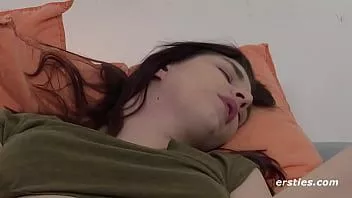 Reproducir Masturbación sexy frente al espejo con jade