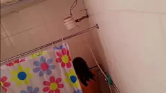play Sexy Latina „Diosa Nataly” prinsă pe camera ascunsă în timp ce se află în vacanță