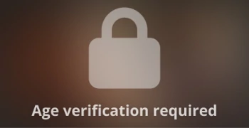 अभिनेता Angelina Blue